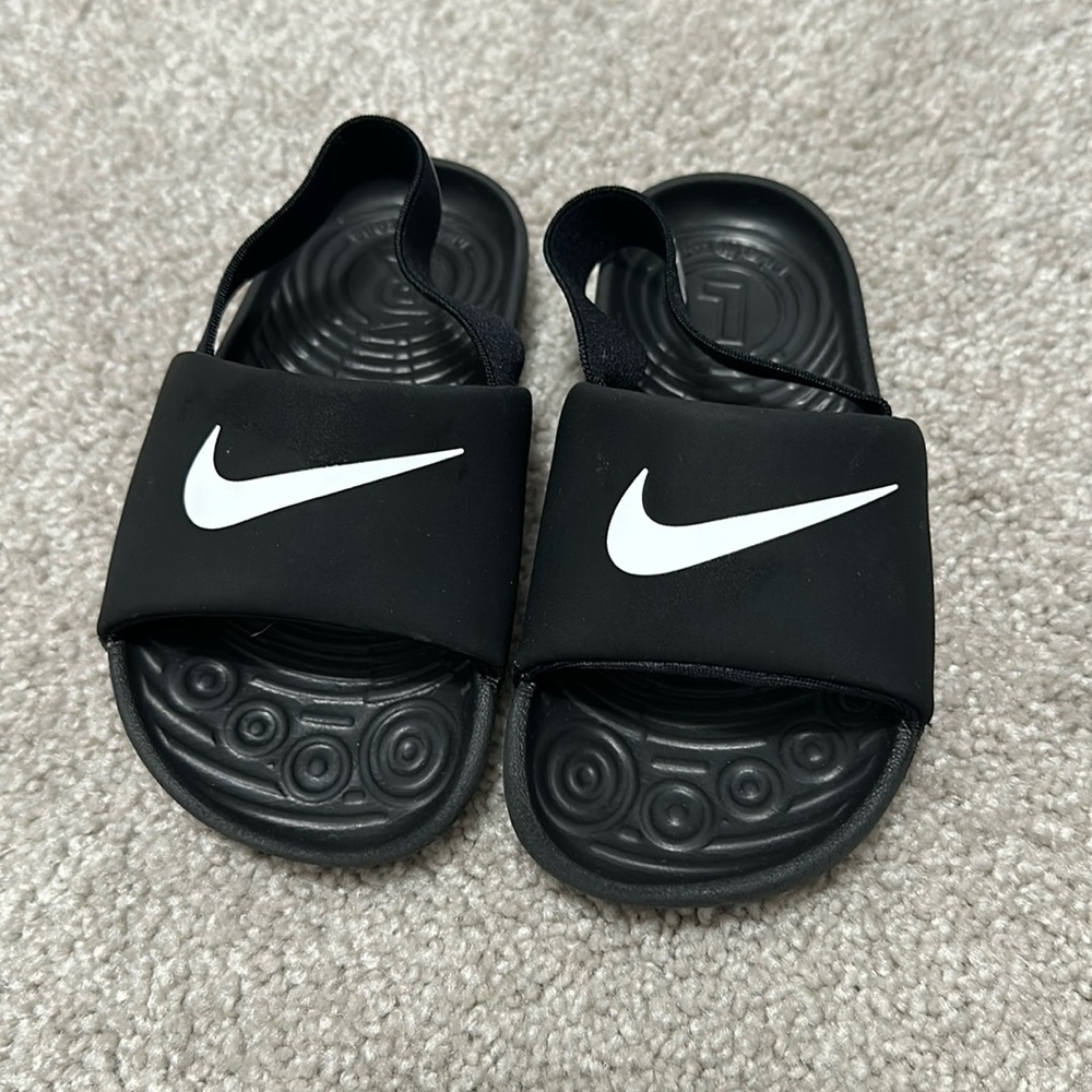 Nike Kawa Slides - Toddler size 8